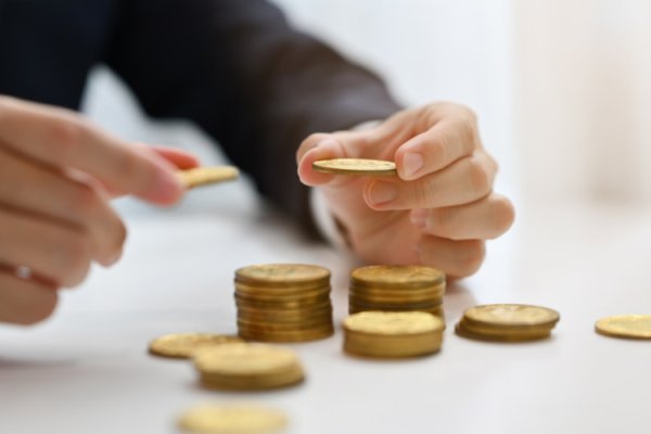 股票配资app下载排行 景顺长城名将鲍无可离职，年内超百位基金经理“出走”